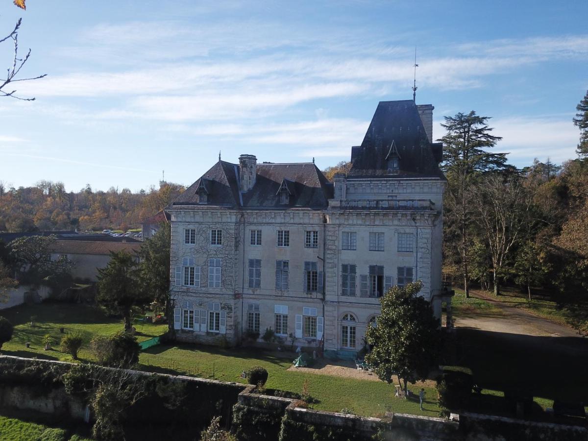 Chateau De Chasseneuil Sur Bonnieure Экстерьер фото